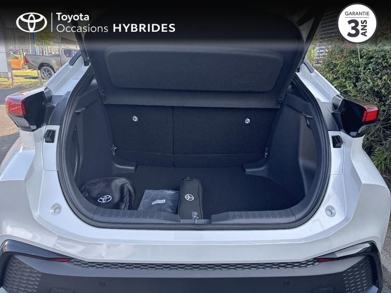 TOYOTA C-HR d’occasion à vendre à AUBIÈRE chez ARVERNE (Photo 10)