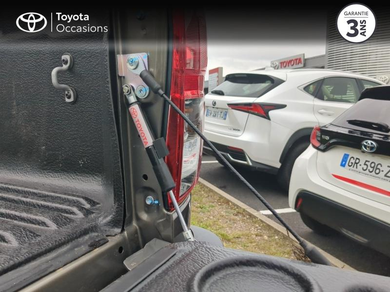 TOYOTA Hilux VUL d’occasion à vendre à AUBIÈRE chez ARVERNE (Photo 18)