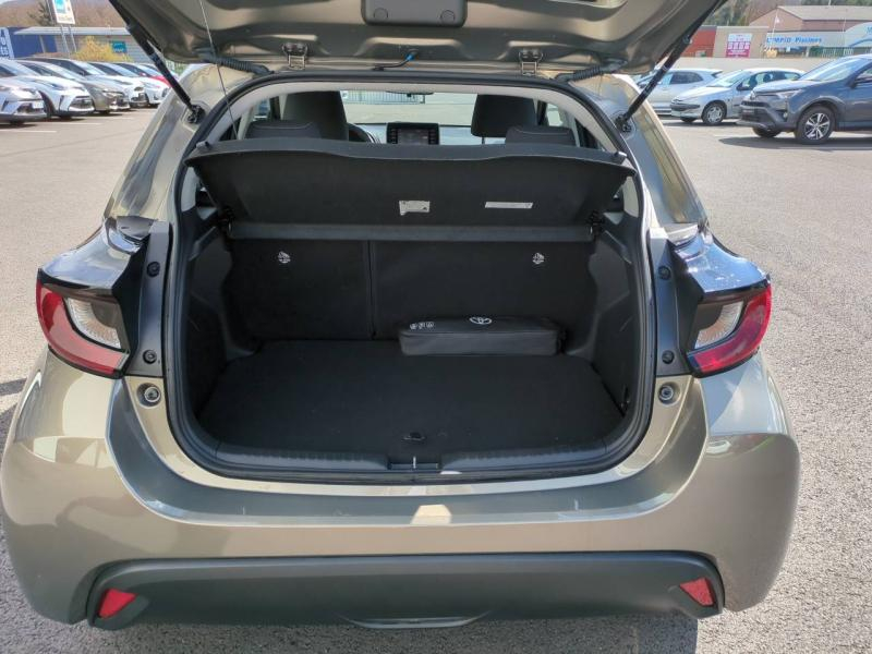 TOYOTA Yaris d’occasion à vendre à AUBIÈRE chez ARVERNE (Photo 6)