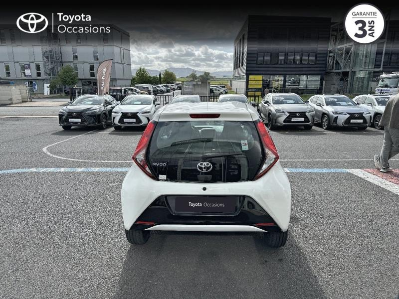 TOYOTA Aygo d’occasion à vendre à AUBIÈRE chez ARVERNE (Photo 4)