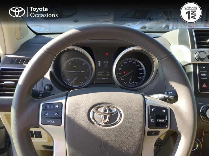 TOYOTA Land Cruiser d’occasion à vendre à AUBIÈRE chez ARVERNE (Photo 13)