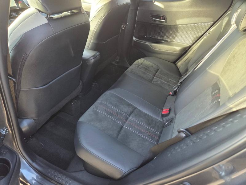 TOYOTA C-HR d’occasion à vendre à AUBIÈRE chez ARVERNE (Photo 19)