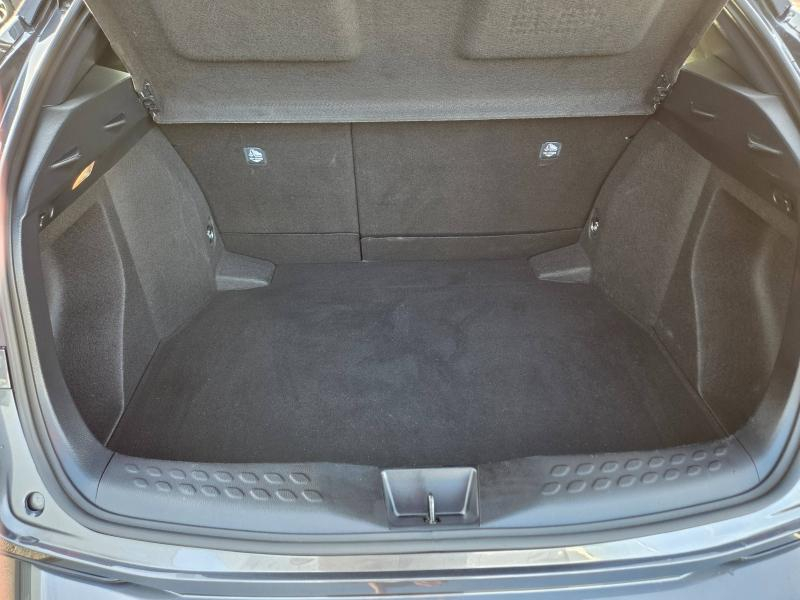 TOYOTA C-HR d’occasion à vendre à AUBIÈRE chez ARVERNE (Photo 20)