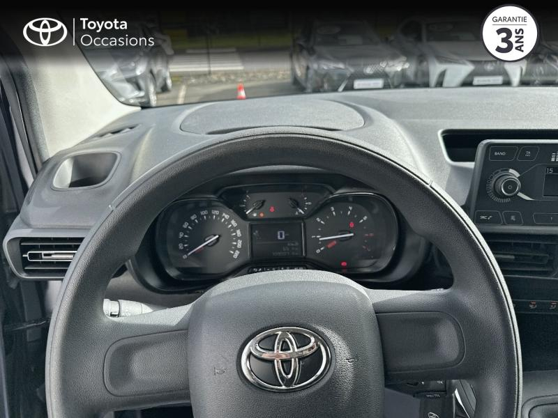 TOYOTA ProAce City VUL d’occasion à vendre à AUBIÈRE chez ARVERNE (Photo 13)
