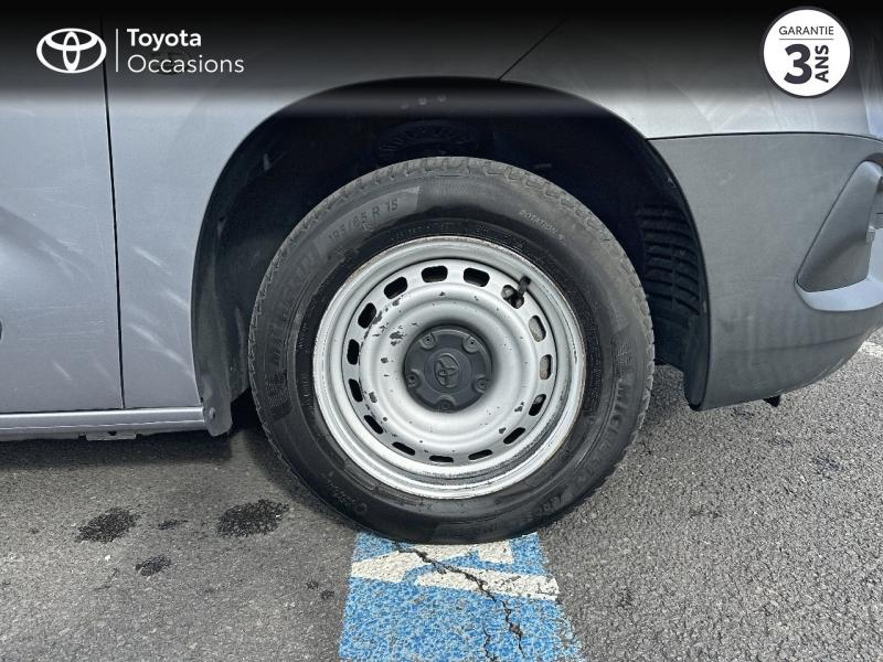 TOYOTA ProAce City VUL d’occasion à vendre à AUBIÈRE chez ARVERNE (Photo 16)