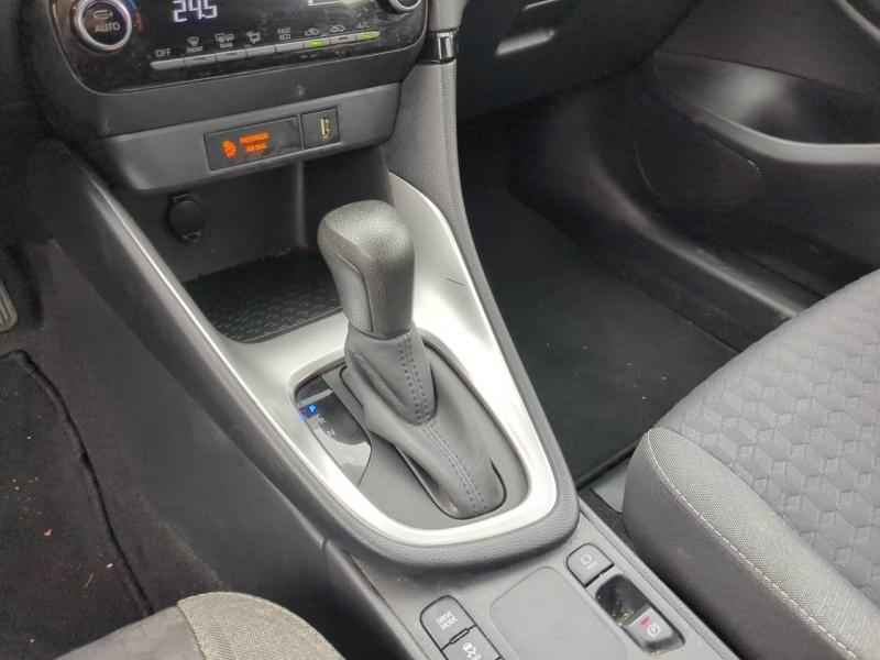 TOYOTA Yaris d’occasion à vendre à AUBIÈRE chez ARVERNE (Photo 18)