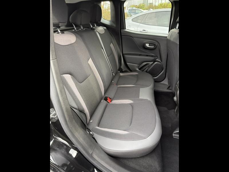 JEEP Renegade d’occasion à vendre à AUBIÈRE chez ARVERNE (Photo 12)