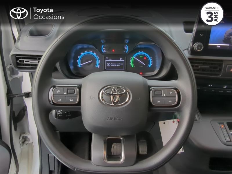 TOYOTA ProAce City VUL d’occasion à vendre à AUBIÈRE chez ARVERNE (Photo 9)